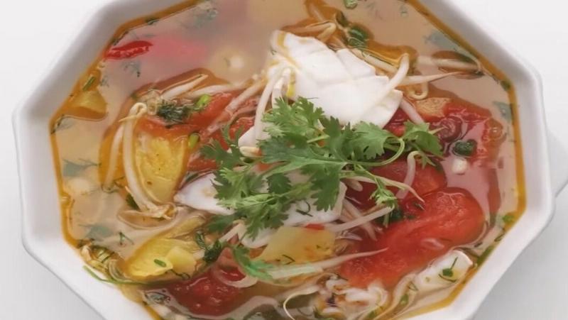 Canh Mực Nấu Chua - Giải Nhiệt Cho Ngày Hè