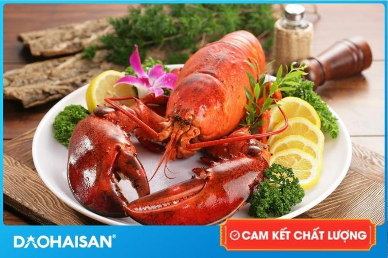 Tôm hùm luộc chấm muối tiêu chanh