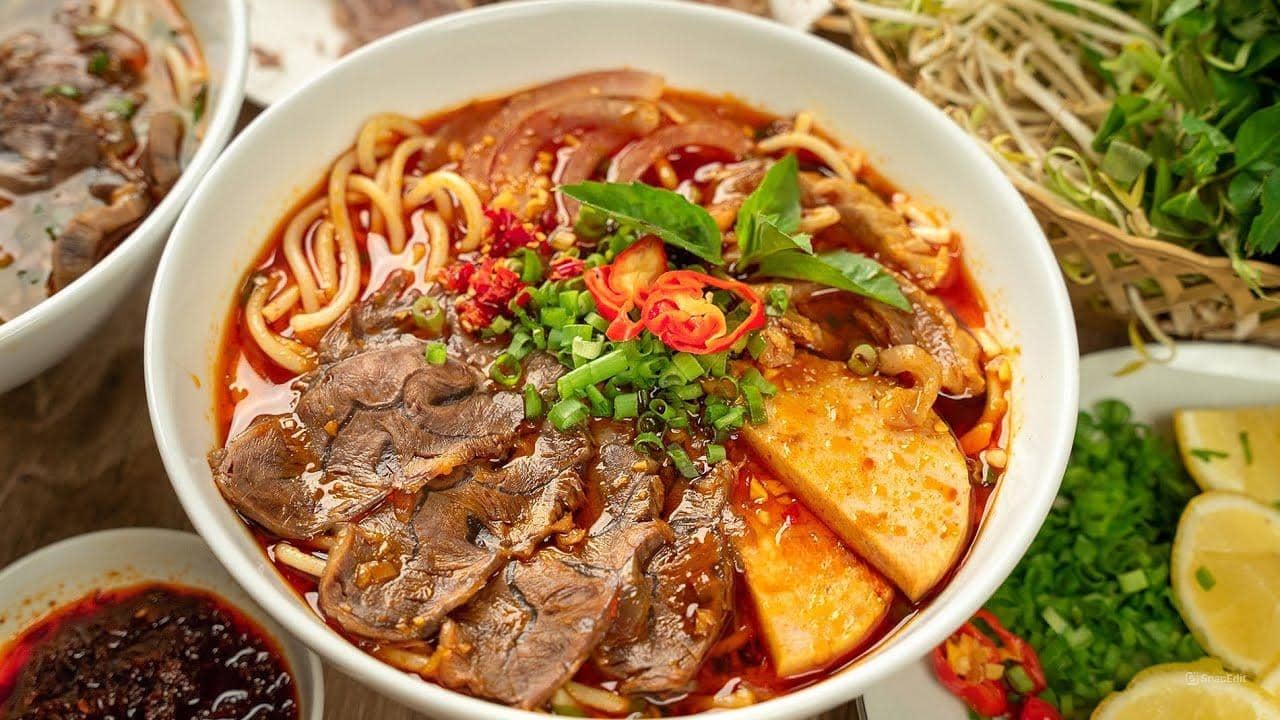 cách nấu bún bò huế tại nhà