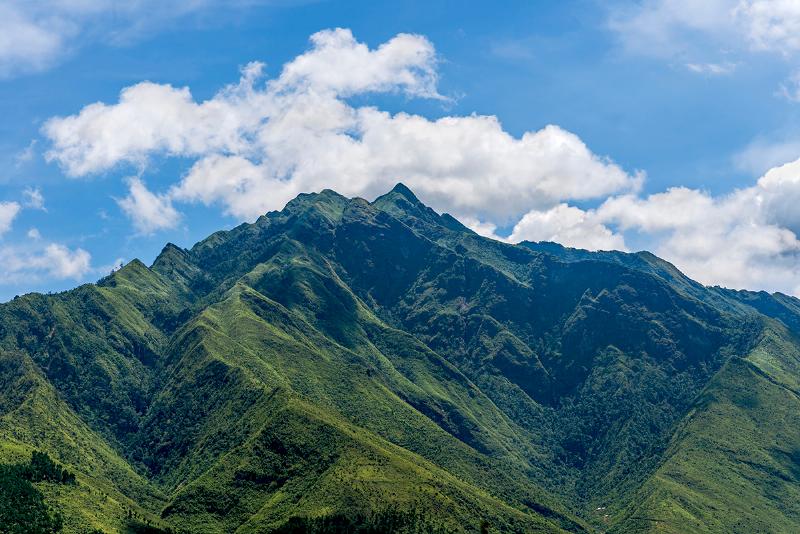 Đỉnh Fansipan hùng vĩ, nóc nhà Đông Dương tại Sapa