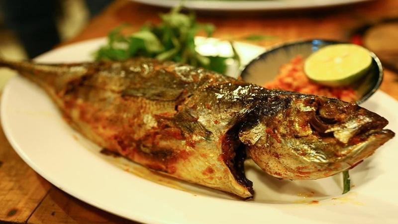 Cách làm cá song nướng muối ớt, món cá nướng ngon tại nhà