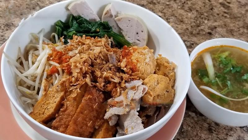 Chọn cua đồng tươi ngon cho món miến xào