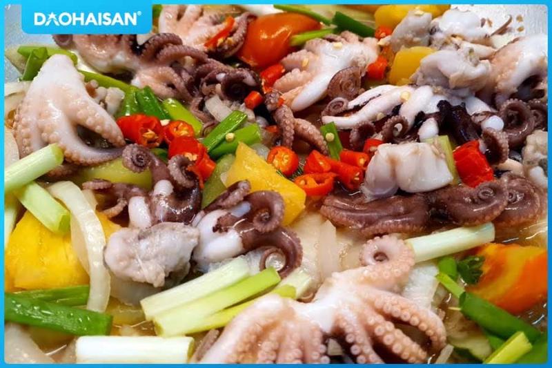 Món bạch tuộc hấp gừng sả thơm lừng đơn giản dễ làm tại nhà