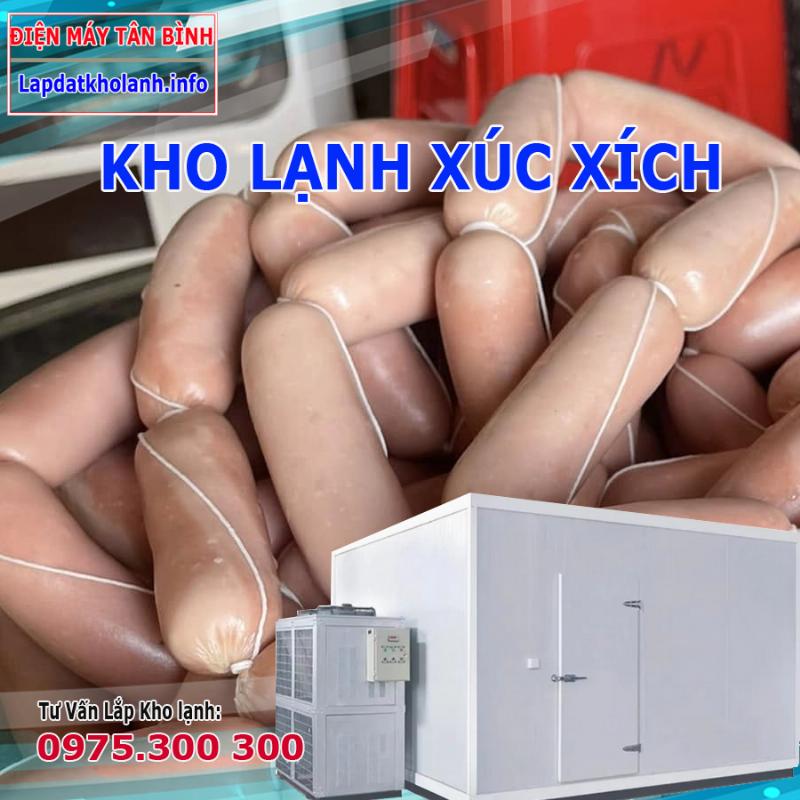 Các loại bao bì xúc xích Hàn Quốc đóng gói được bày bán trong siêu thị