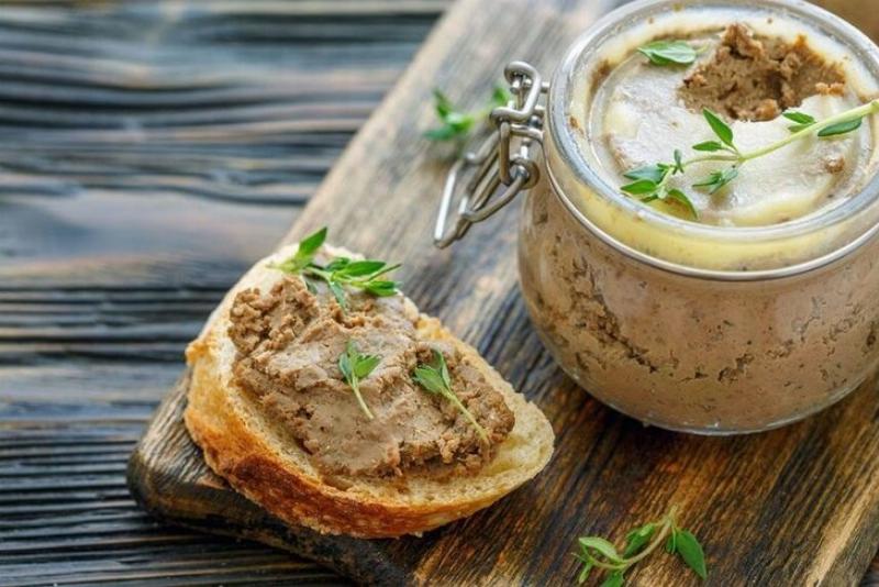 Pate tiếng Anh là gì và cách thưởng thức pate ngon miệng